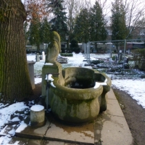 Brunnen Friedhof Merseburg-Altenburg